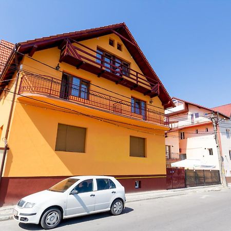 Pension La Viorel Isaila Сибиу Экстерьер фото